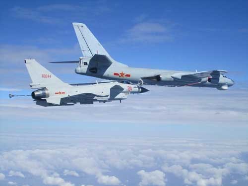 Máy bay tiếp dầu HY-6 không thể tiếp dầu cho máy bay dòng Su, phải mua máy bay tiếp dầu IL-78 của Nga